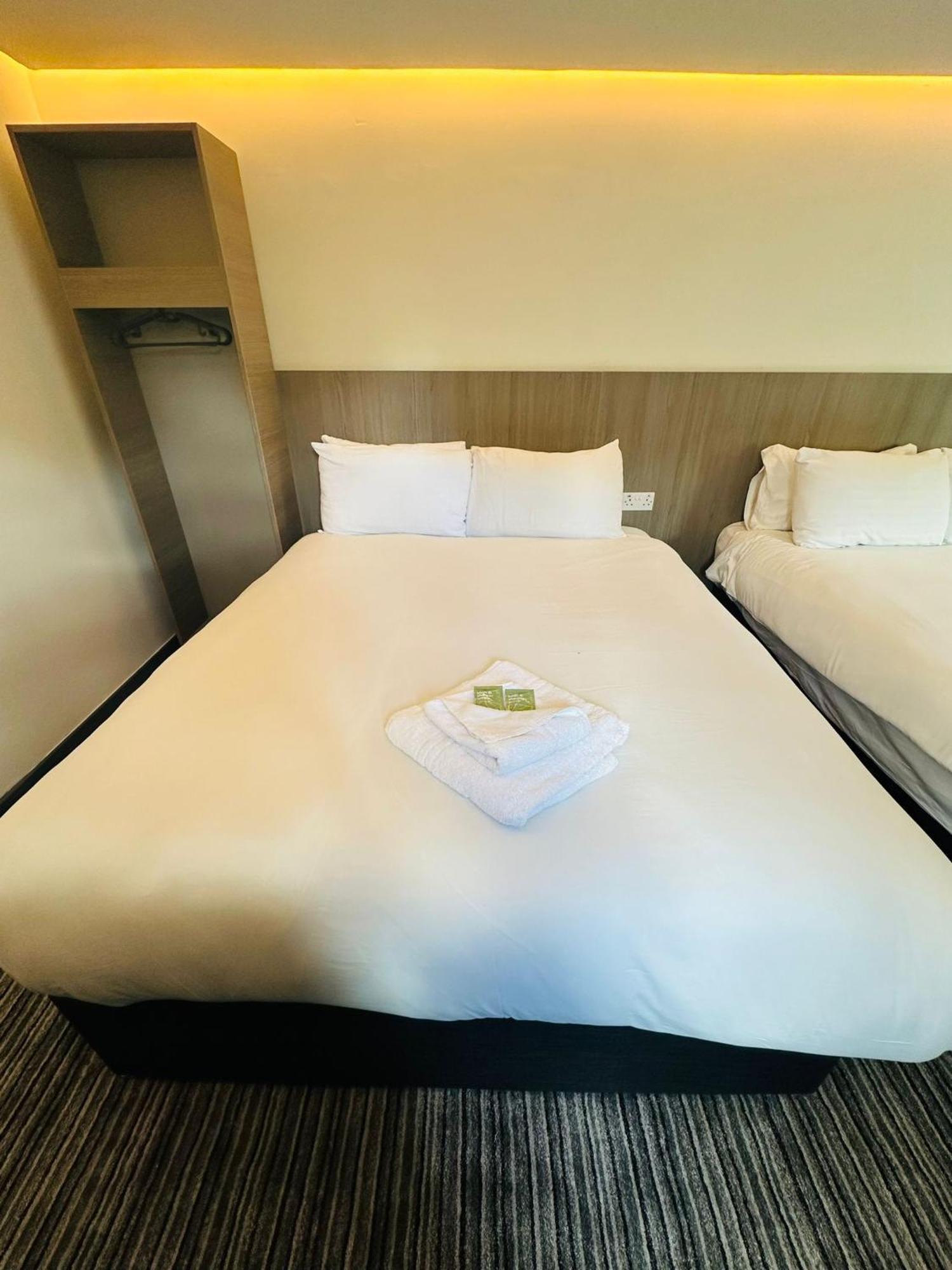 My Motel Glasgow Airport Paisley Extérieur photo