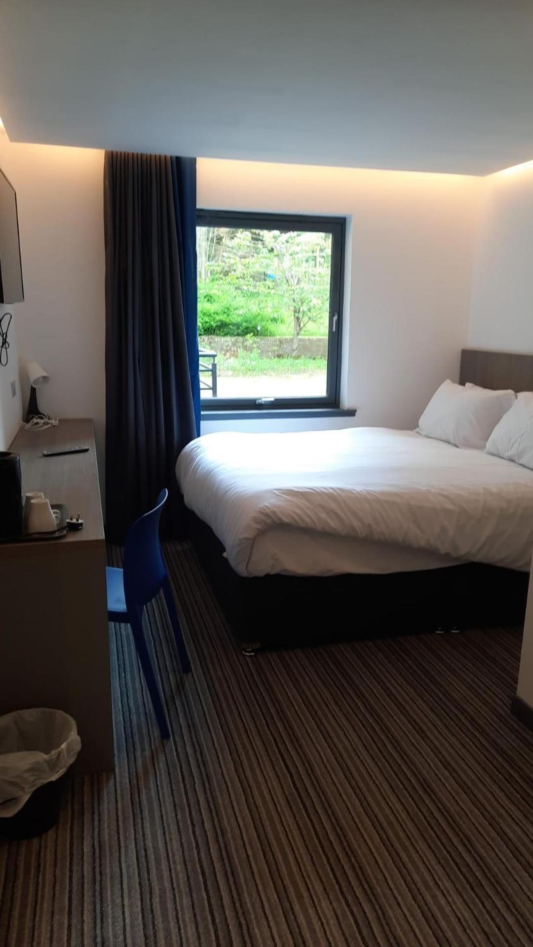 My Motel Glasgow Airport Paisley Extérieur photo
