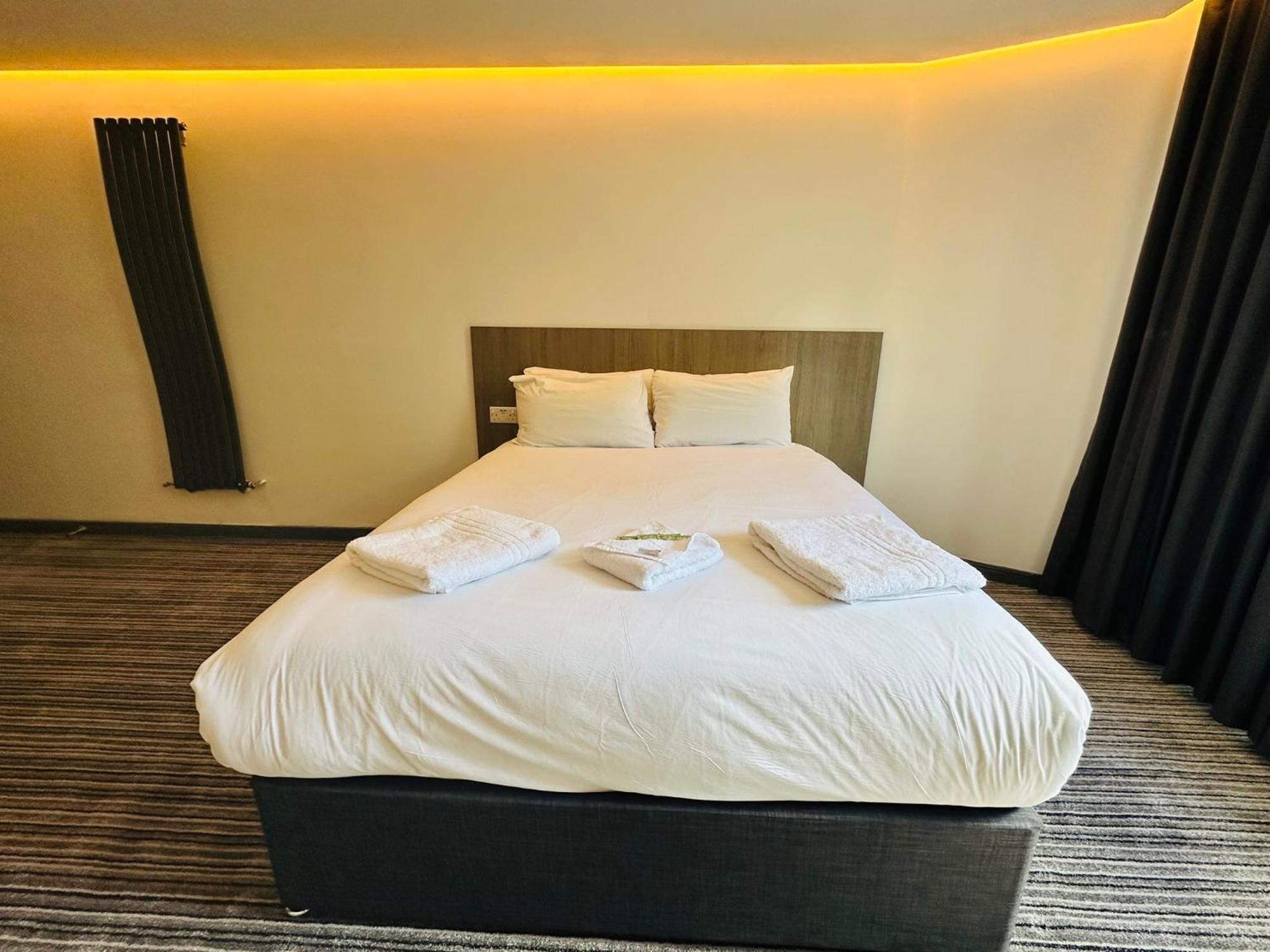 My Motel Glasgow Airport Paisley Extérieur photo