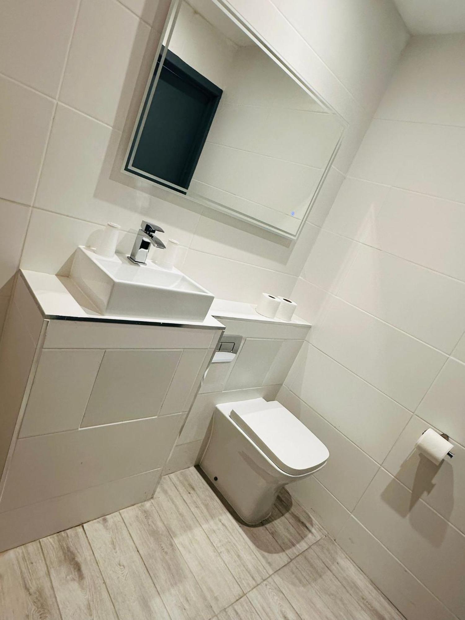 My Motel Glasgow Airport Paisley Extérieur photo